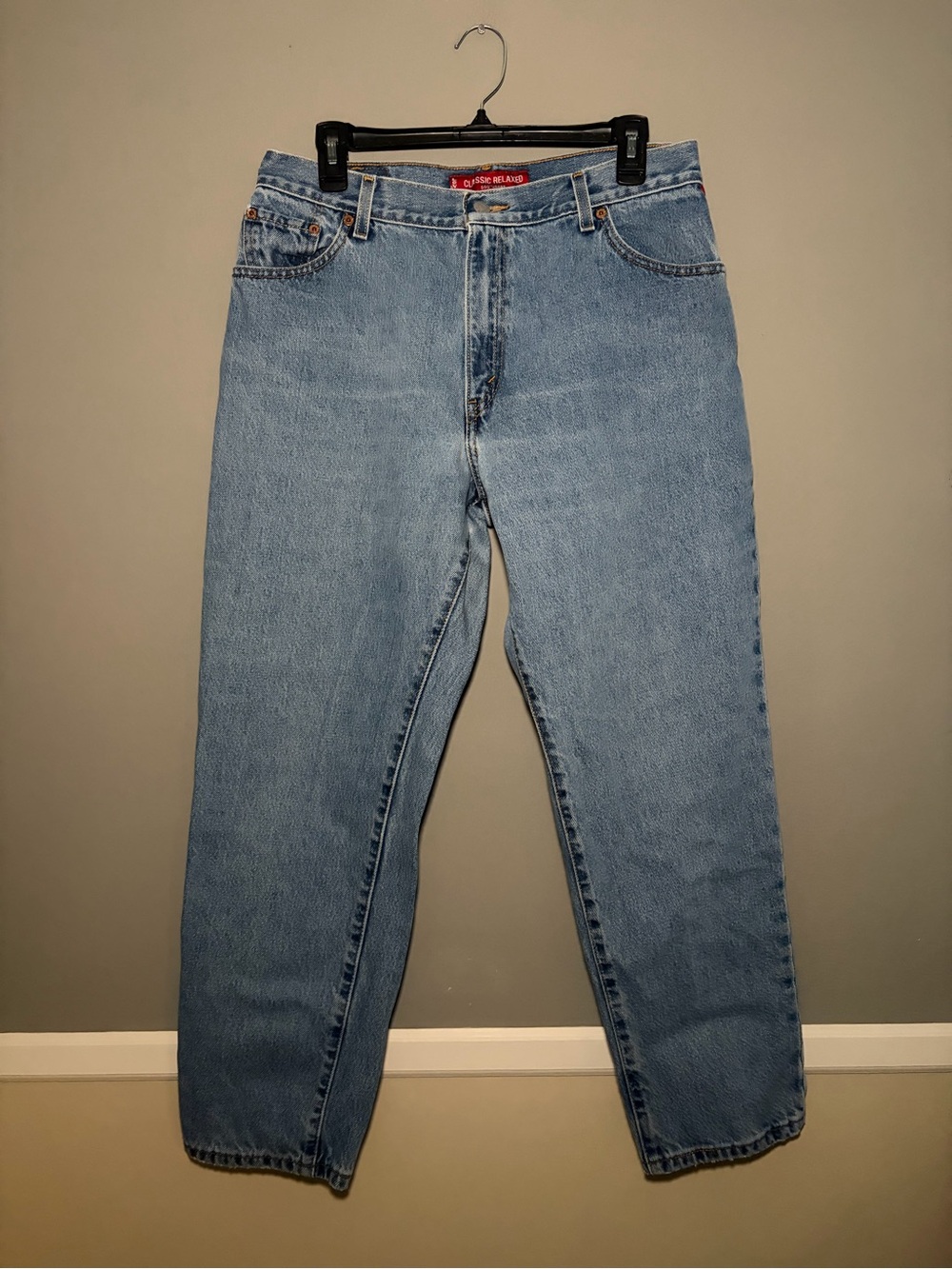 Vintage 2003 Levi’s Classic Relaxed 550 Relaxed Fit Leg Size 14 Light Wash Made